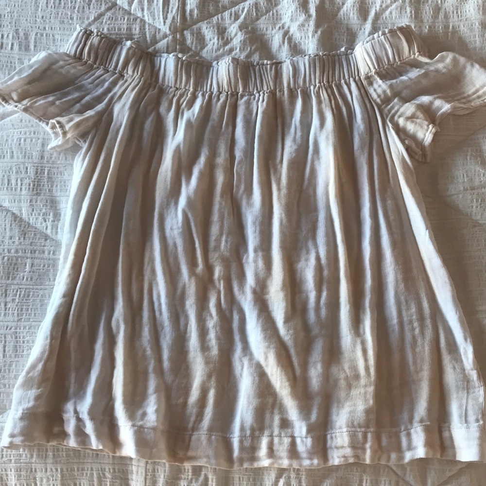 Cute summer top will take more pics if interested